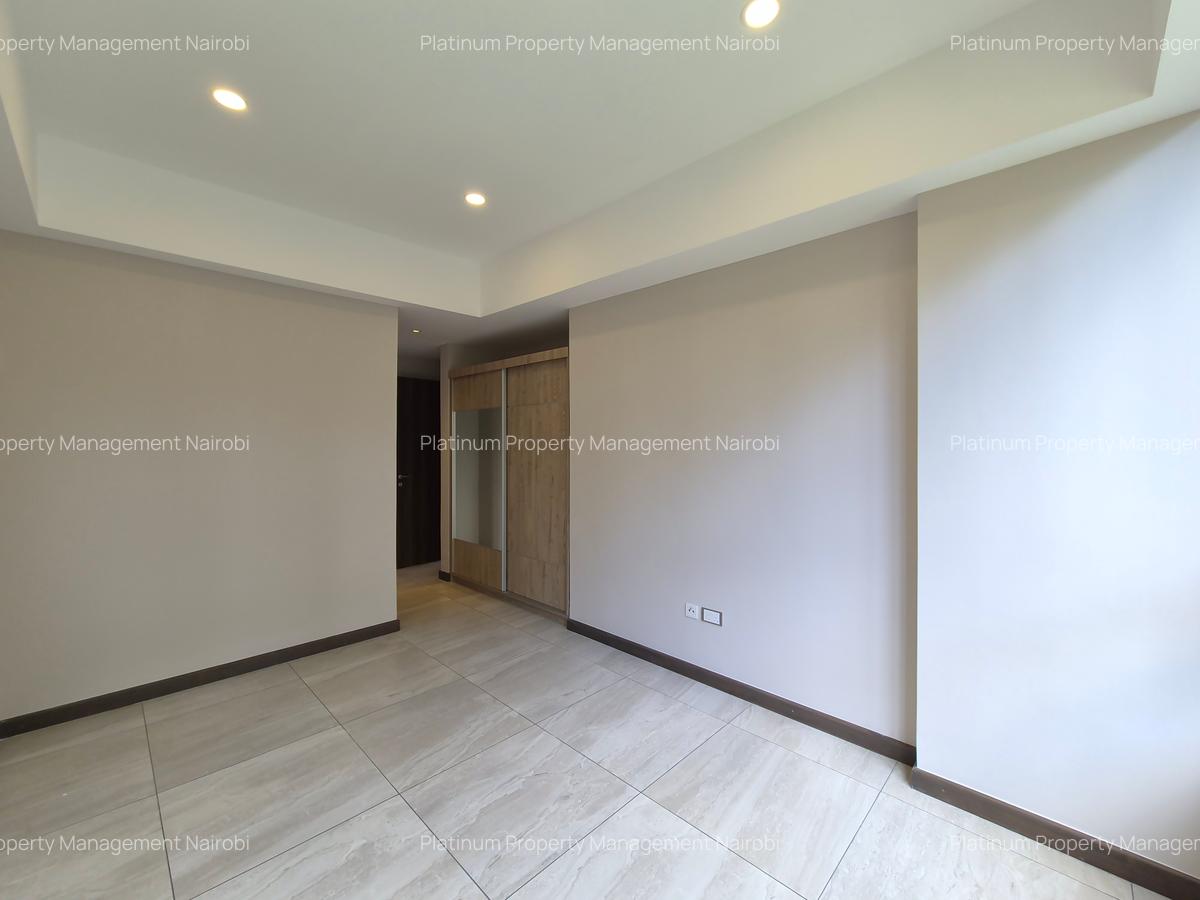 3 Bed Apartment with En Suite at Spring Valley - 13