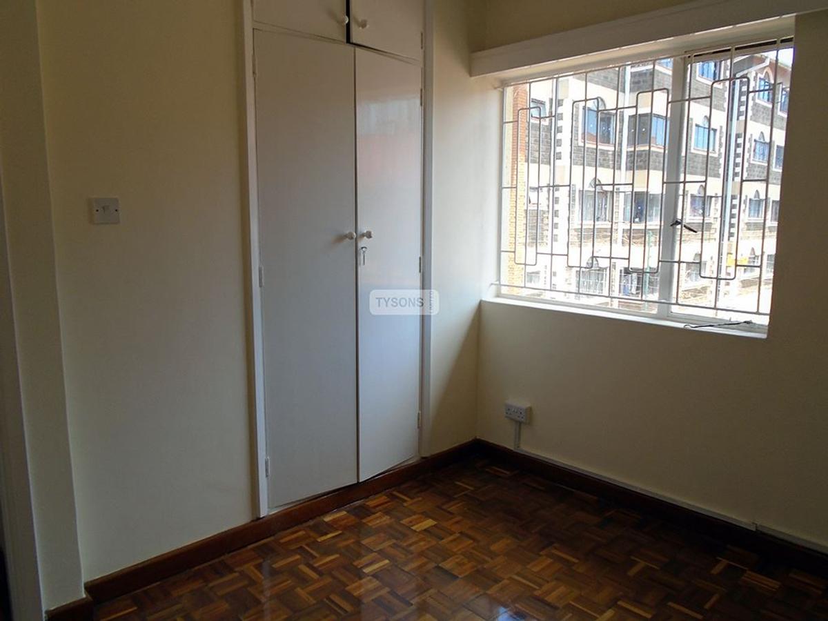 4 Bed Townhouse with En Suite in Riverside - 7