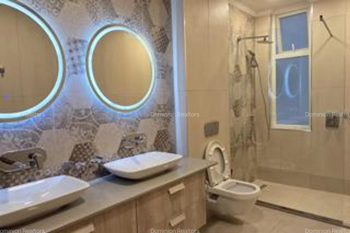 3 Bed Apartment with En Suite in Parklands - 12