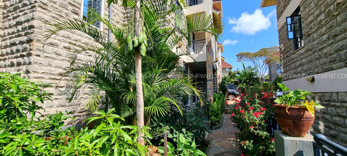 4 Bed Villa with En Suite in Ongata Rongai - 14