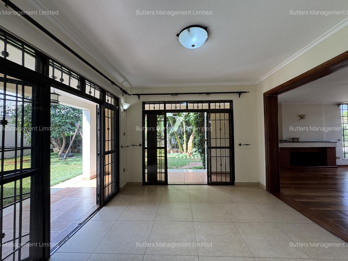 4 Bed Townhouse with En Suite in Kiambu Road - 6