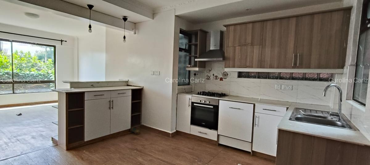 3 Bed Townhouse with En Suite at Nyari - 3