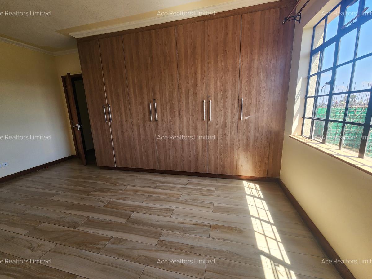 2 Bed Apartment with En Suite at Westlands - 10