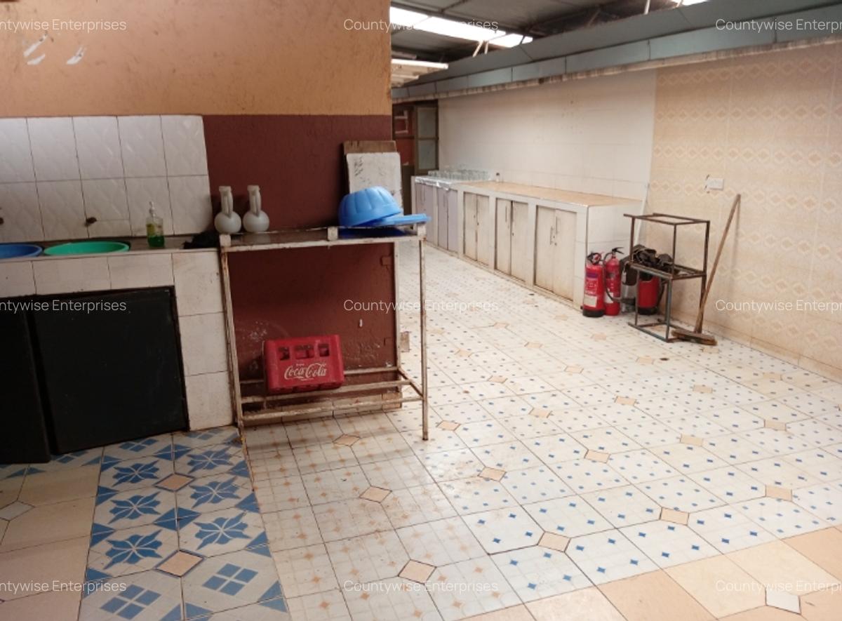 Commercial Property with Parking in Ruaka - 8