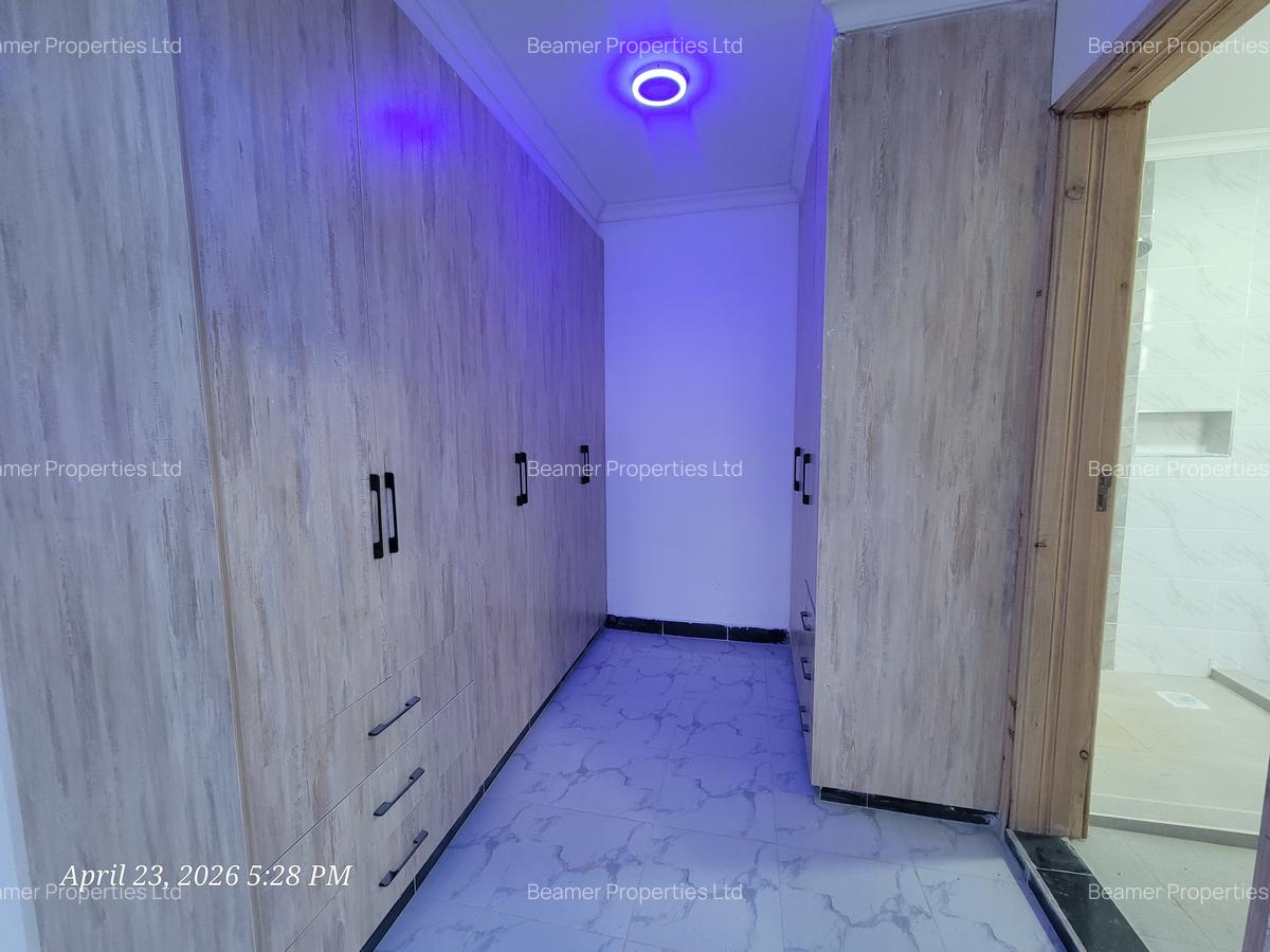 4 Bed House with En Suite at Kenyatta Road - 4