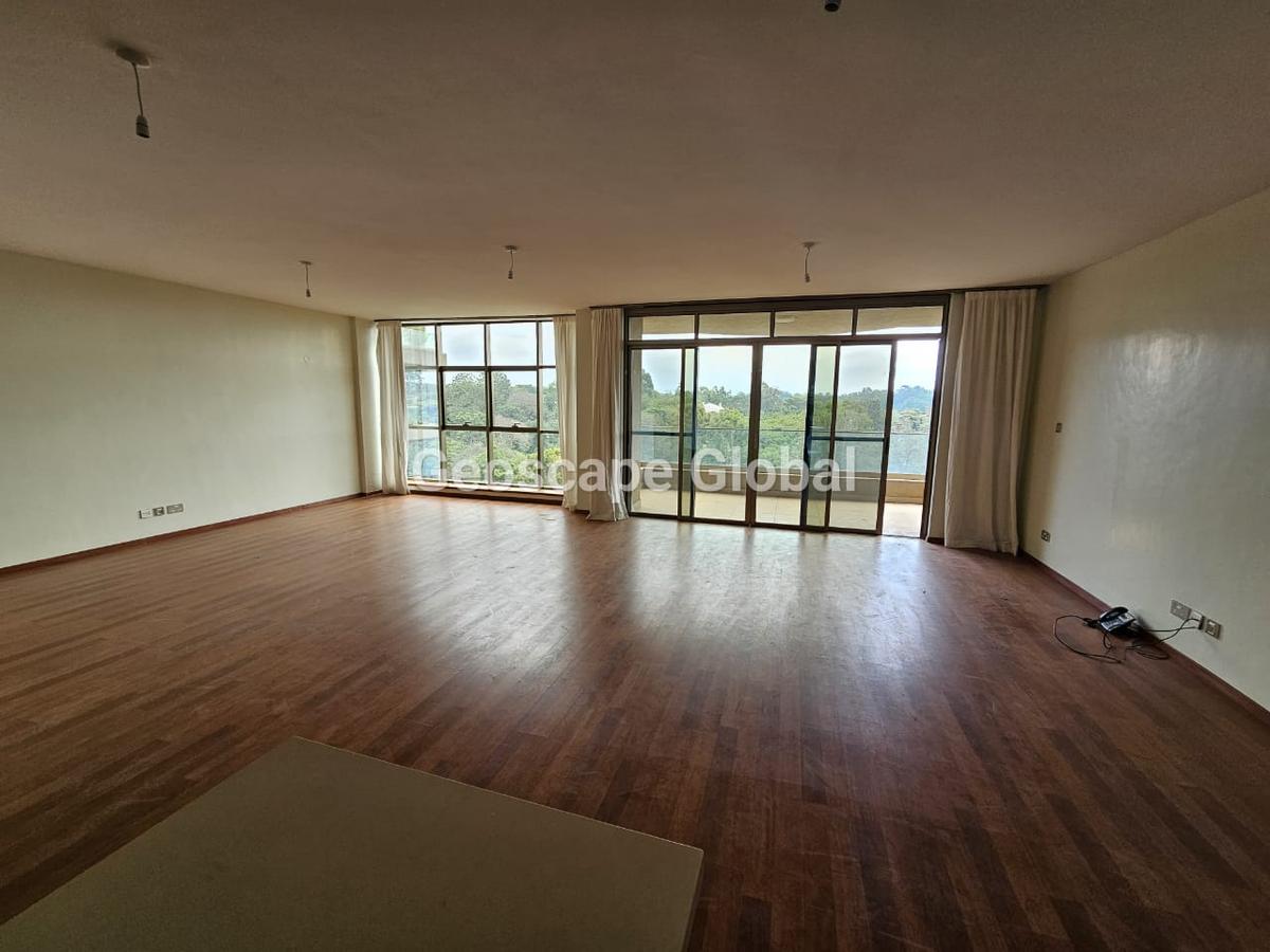 3 Bed Apartment with En Suite in Westlands Area - 2