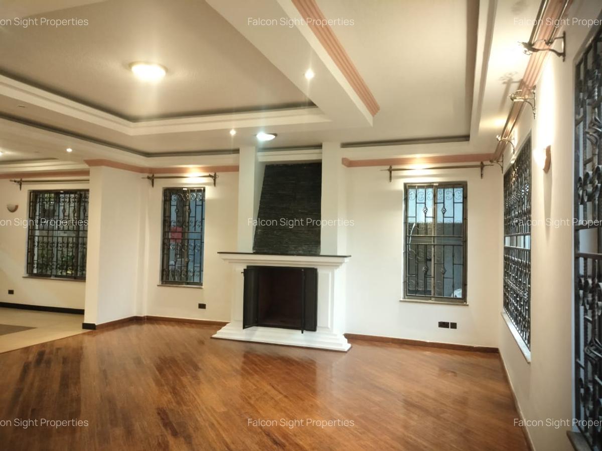 4 Bed Townhouse with Staff Quarters at Few Minutes Drive To Gigiri - 13