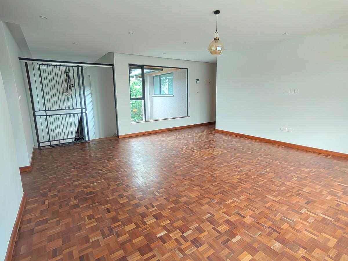 5 Bed Townhouse with En Suite at Mzima Springs - 13