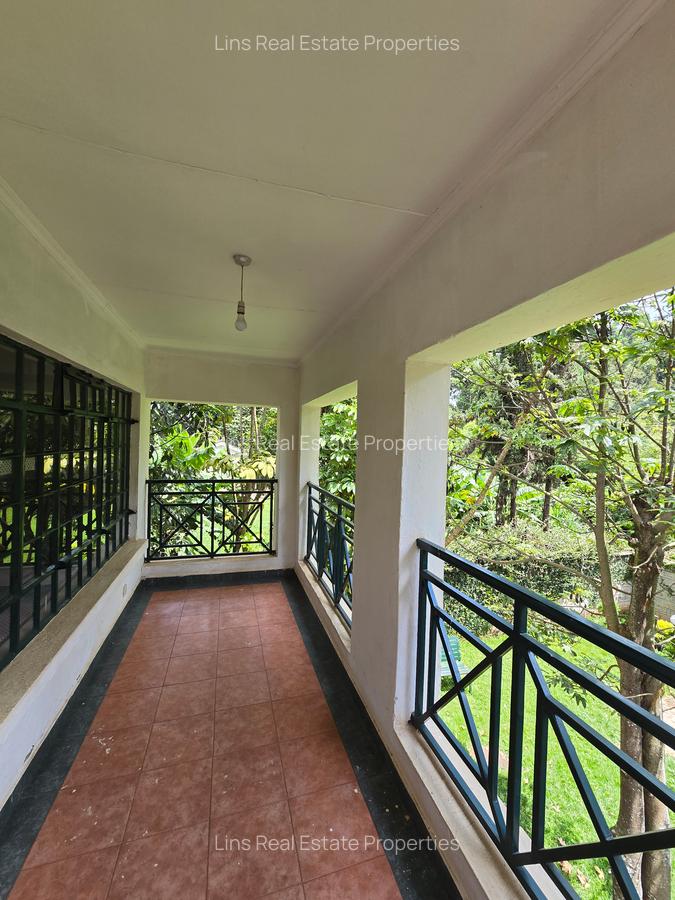 Commercial Property with Service Charge Included in Kileleshwa - 4