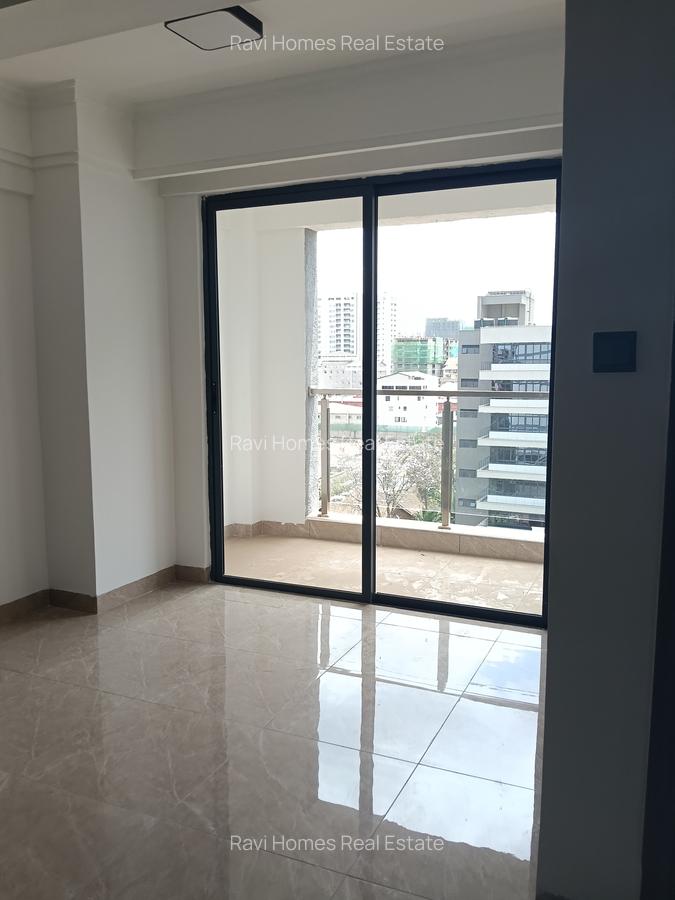 1 Bed Apartment with En Suite at Kilimani Next To Yaya Center - 9