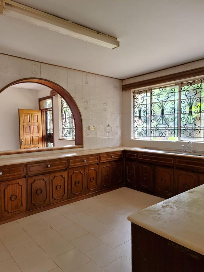 5 Bed House with Staff Quarters in Gigiri - 11