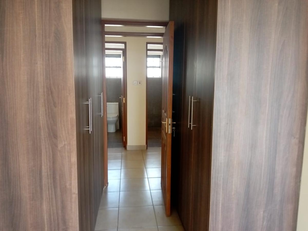 2 Bed Apartment with Borehole in Ngong Road - 3