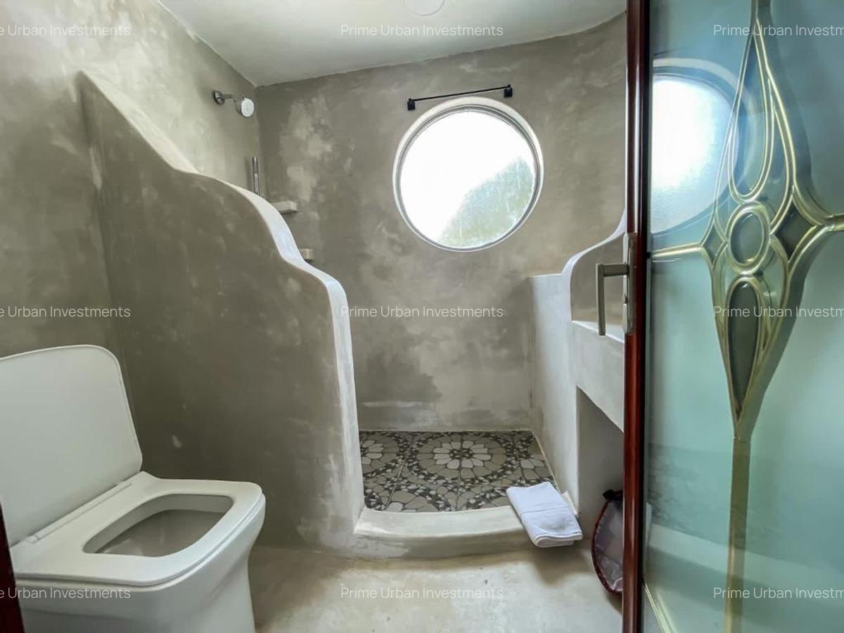 4 Bed House with En Suite in Diani - 17