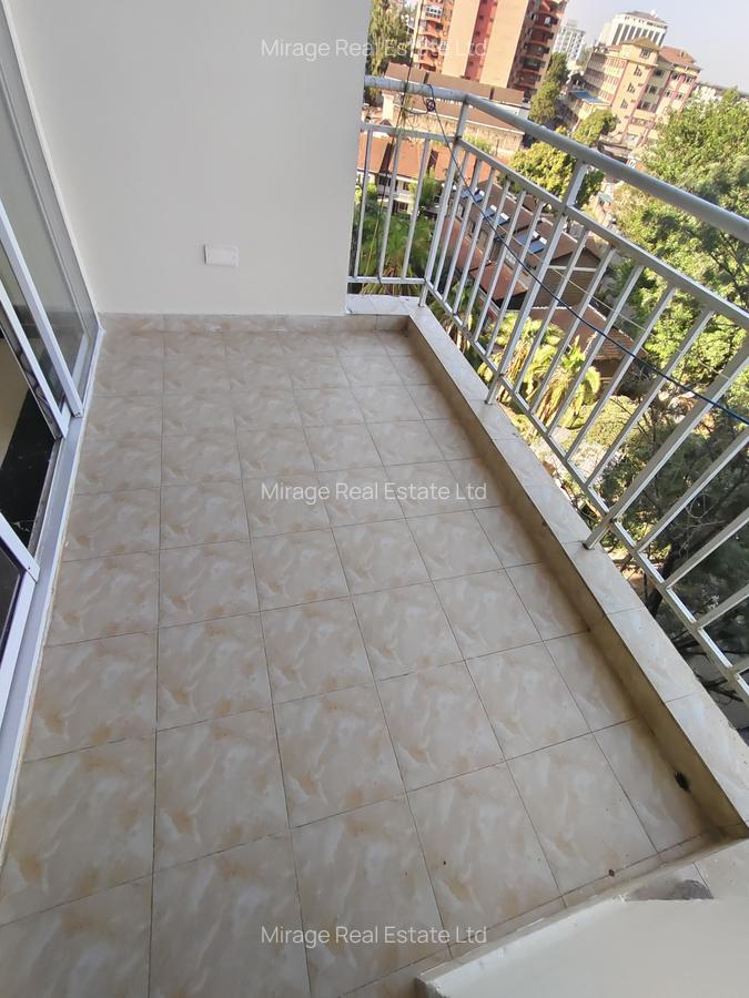 3 Bed Apartment with Gym in Kilimani - 4