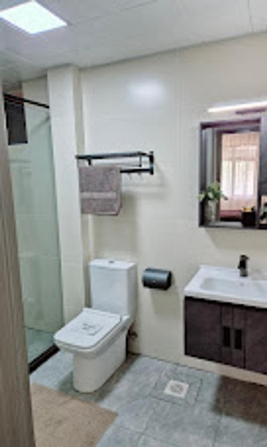 3 Bed Apartment with En Suite at Westlands - 8