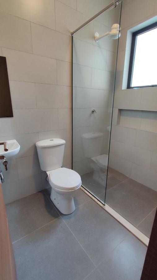 3 Bed Apartment with En Suite in Riverside - 9