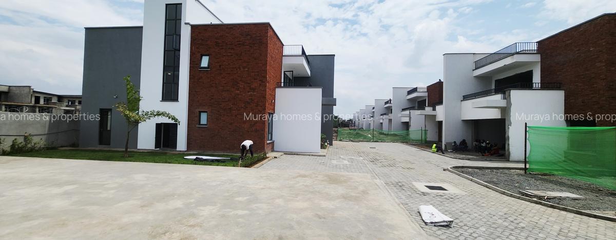 4 Bed Townhouse with En Suite at Langata Road - 3