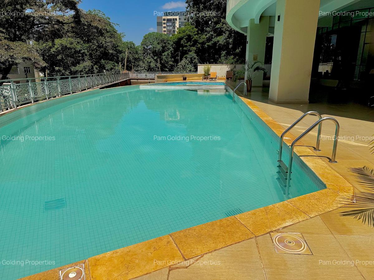 Serviced 2 Bed Apartment with En Suite in Rhapta Road - 20