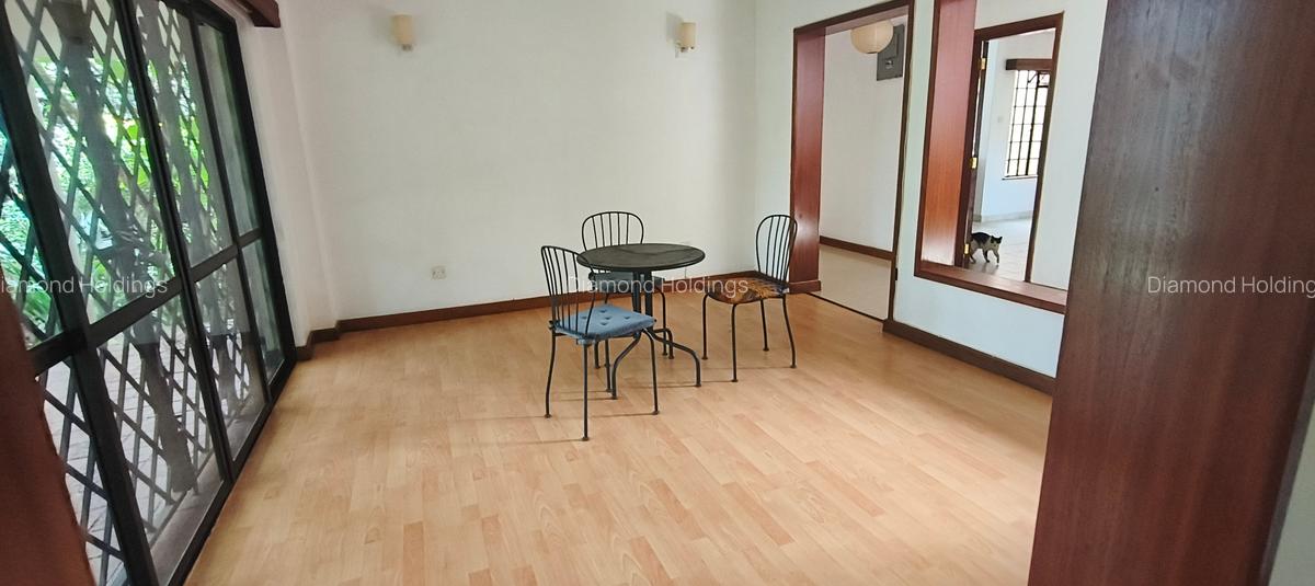 5 Bed Townhouse with En Suite at Runda - 16