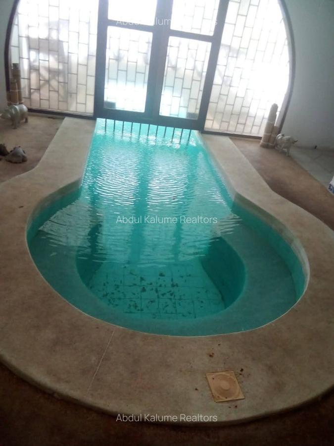 4 Bed House with En Suite at Watamu - 10