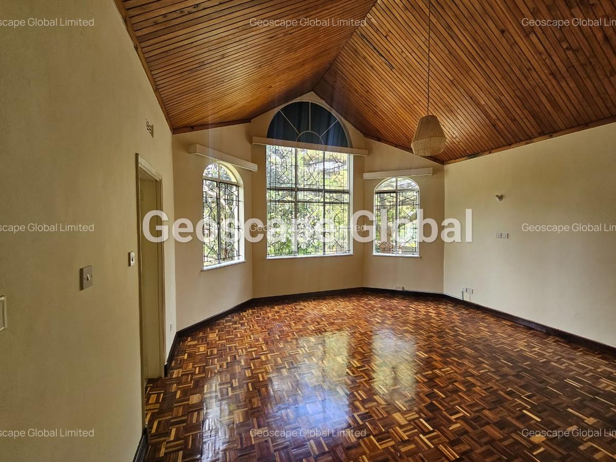 4 Bed House with En Suite in Gigiri - 9