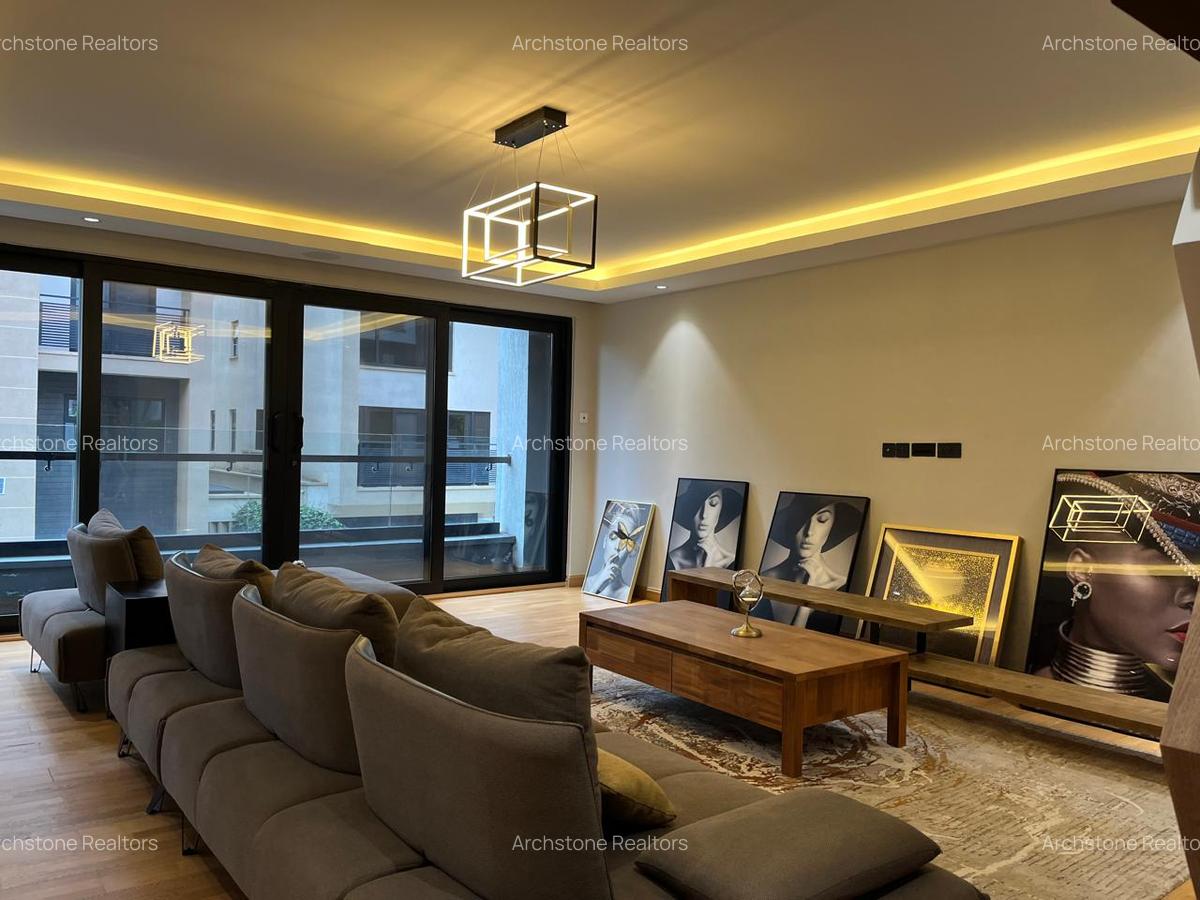 4 Bed Townhouse with En Suite in Lavington - 1