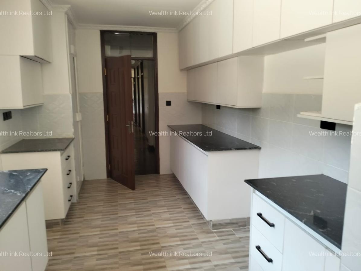 4 Bed House with En Suite at Loresho - 13