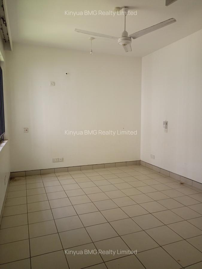 3 Bed Apartment with En Suite in Nyali Area - 6