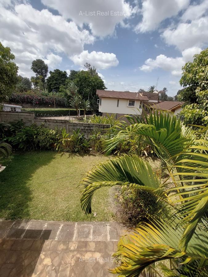 4 Bed Villa with En Suite at Kirawa Road - 18