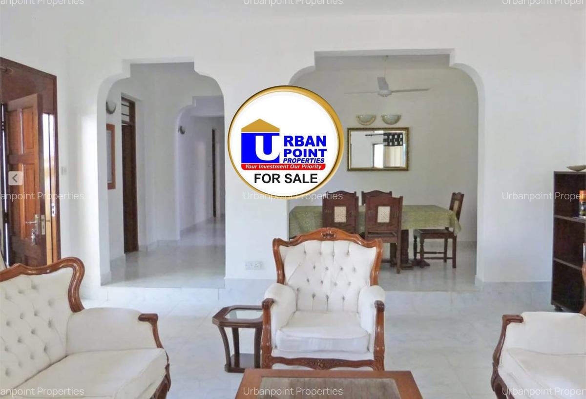 4 Bed Villa with En Suite in Watamu - 9