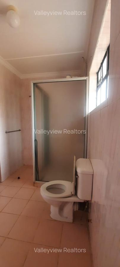 4 Bed Townhouse with En Suite at Lavington - 12