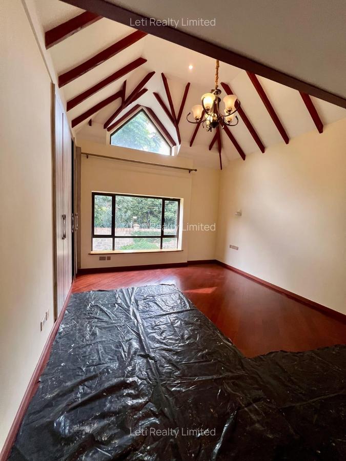 5 Bed Townhouse with En Suite in Lavington - 9