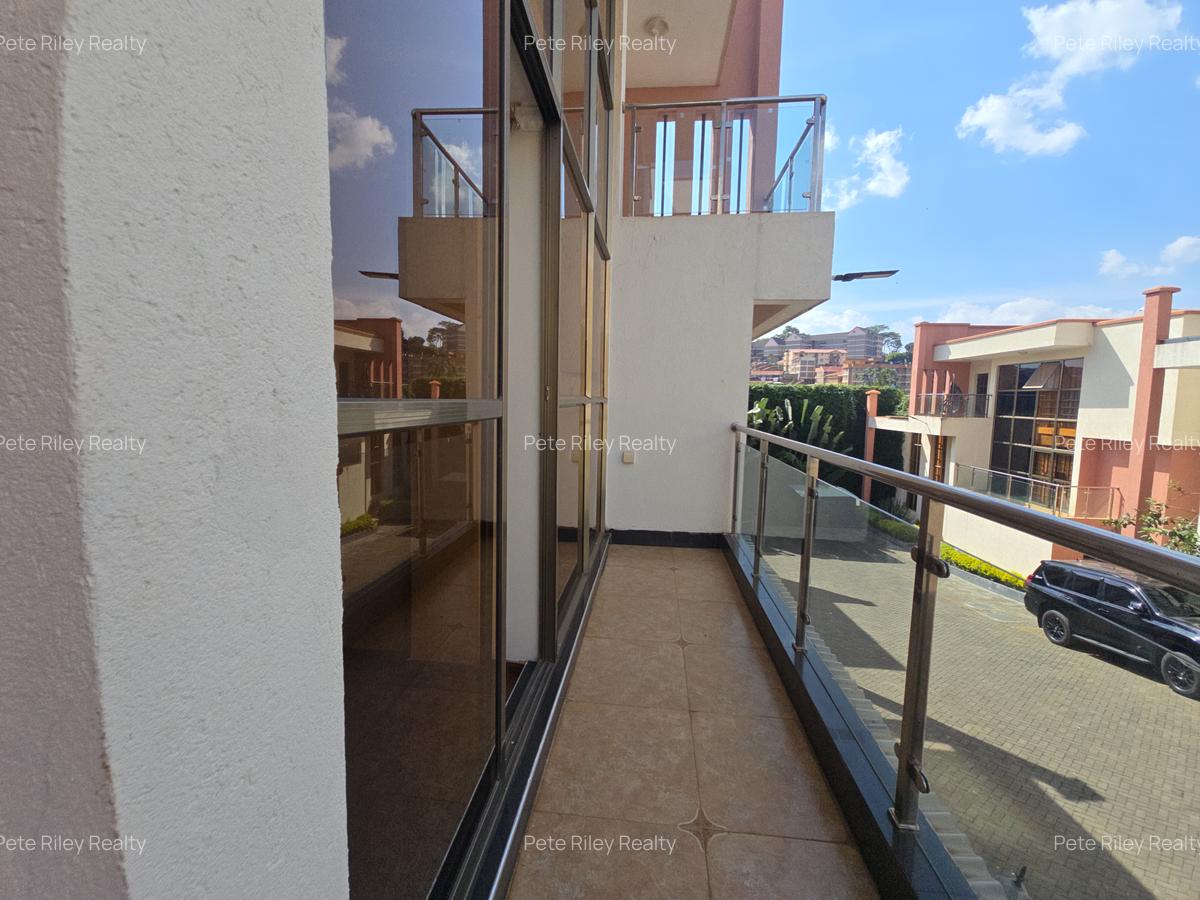 5 Bed Villa with En Suite at Chalbi Drive - 20