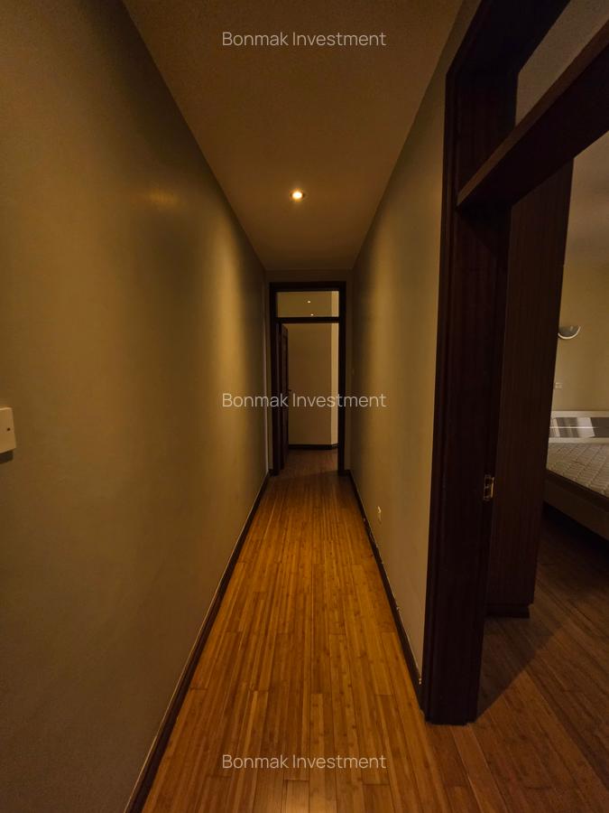Furnished 3 Bed Apartment with En Suite at Riverside Drive - 12
