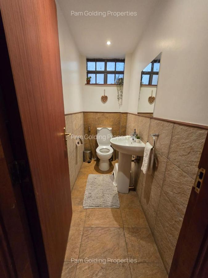 4 Bed Apartment with En Suite at Mogotio Road - 10