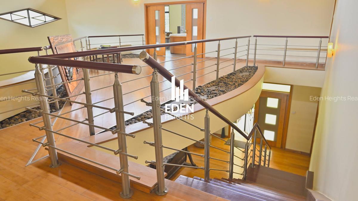 5 Bed Townhouse with En Suite in Kyuna - 6