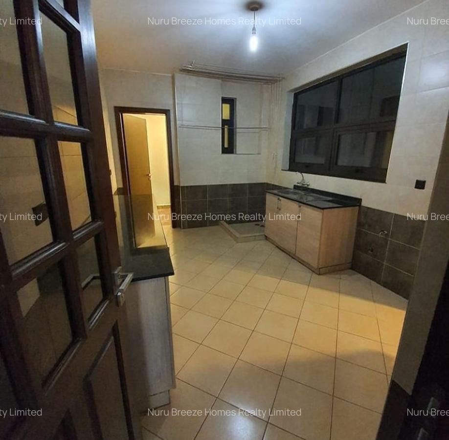 4 Bed Apartment with En Suite in General Mathenge - 10