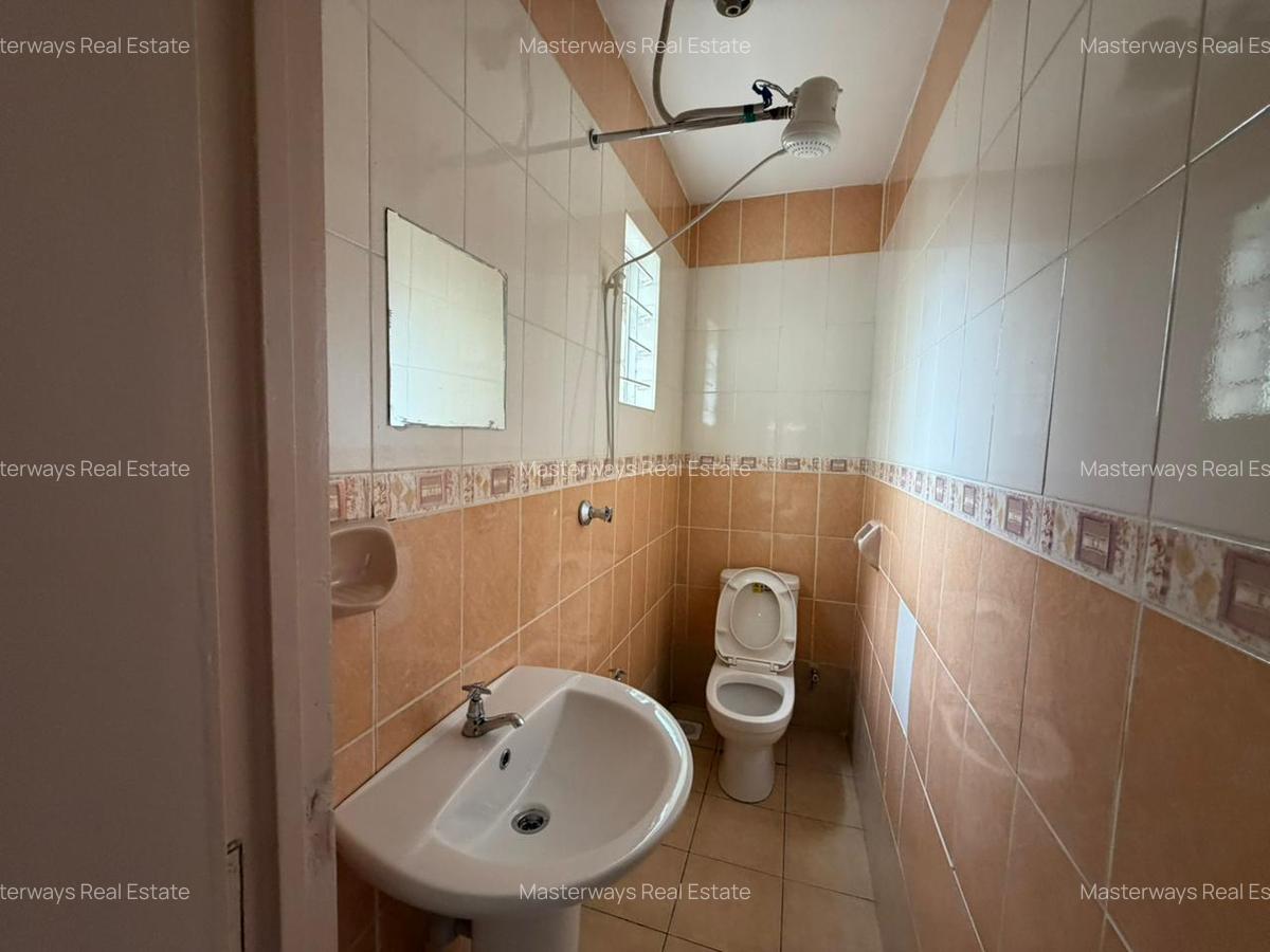 4 Bed House with En Suite in South C - 9