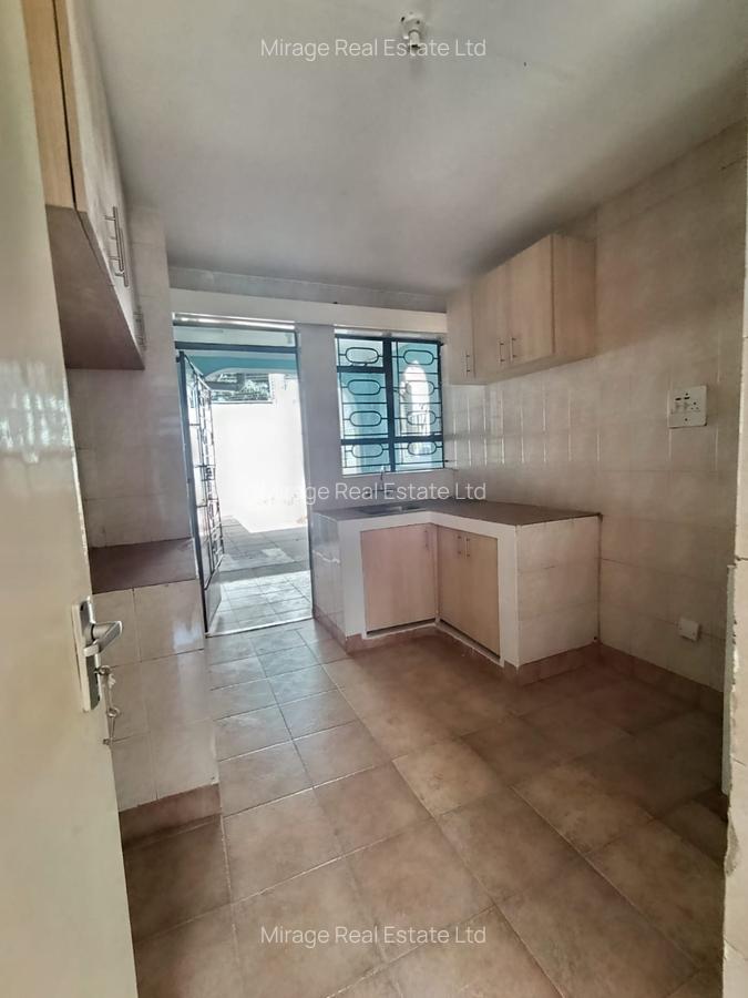 4 Bed Villa with Staff Quarters in Westlands Area - 13