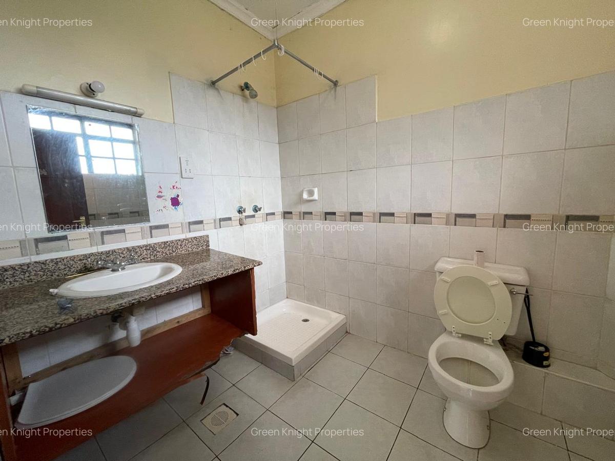 5 Bed House with En Suite in Karen - 5