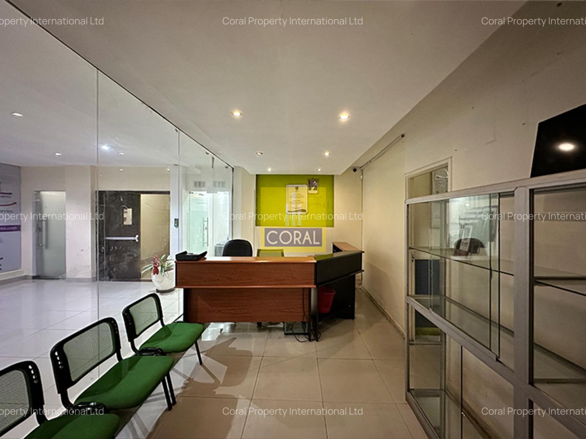 Office in Parklands - 6