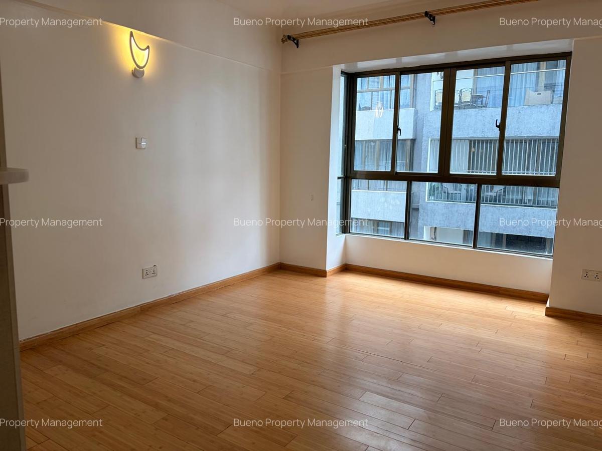 3 Bed Apartment with En Suite in Kileleshwa - 4