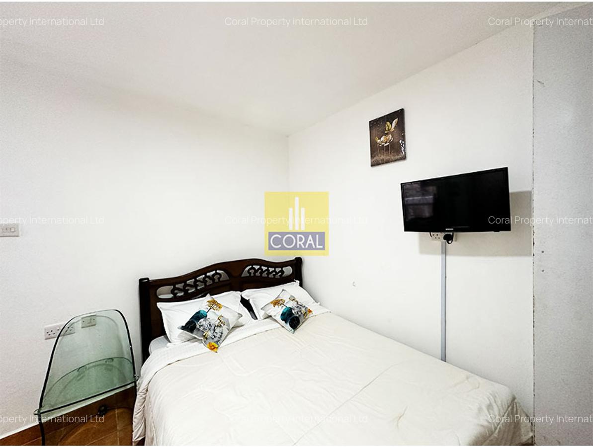 Studio Apartment with Parking in Nyari - 4