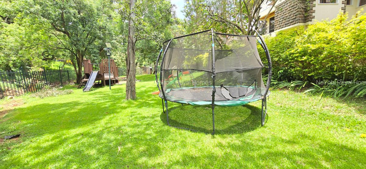 4 Bed Townhouse with En Suite at Lavington Green - 18