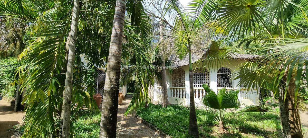 Furnished 3 ac Commercial Property with Service Charge Included at Kanamai - 10