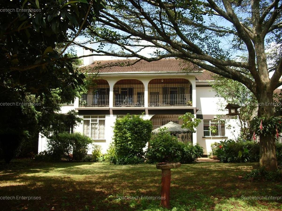 5 Bed House with Staff Quarters in Nyari - 1