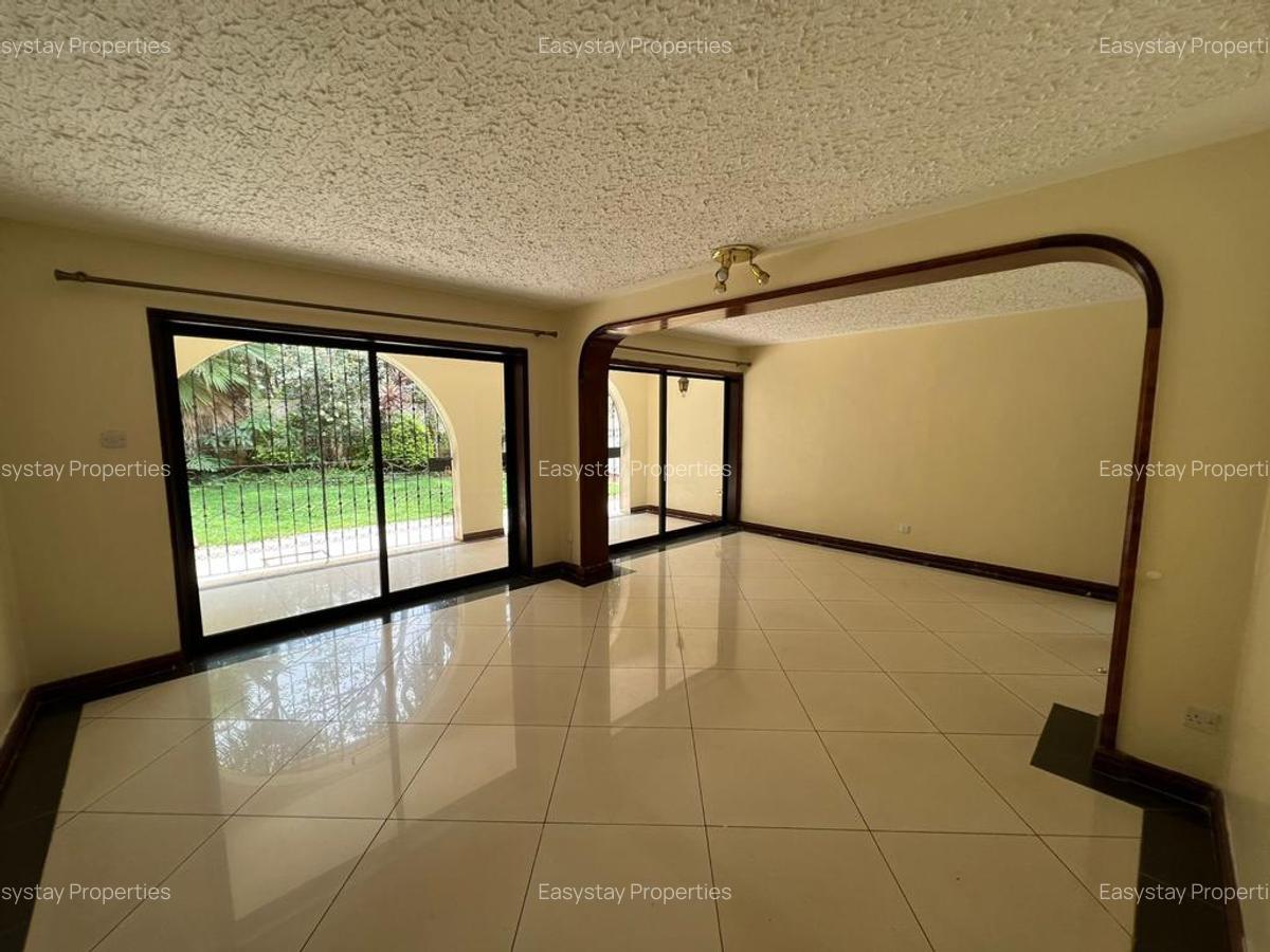 4 Bed Townhouse with En Suite in Westlands Area - 2