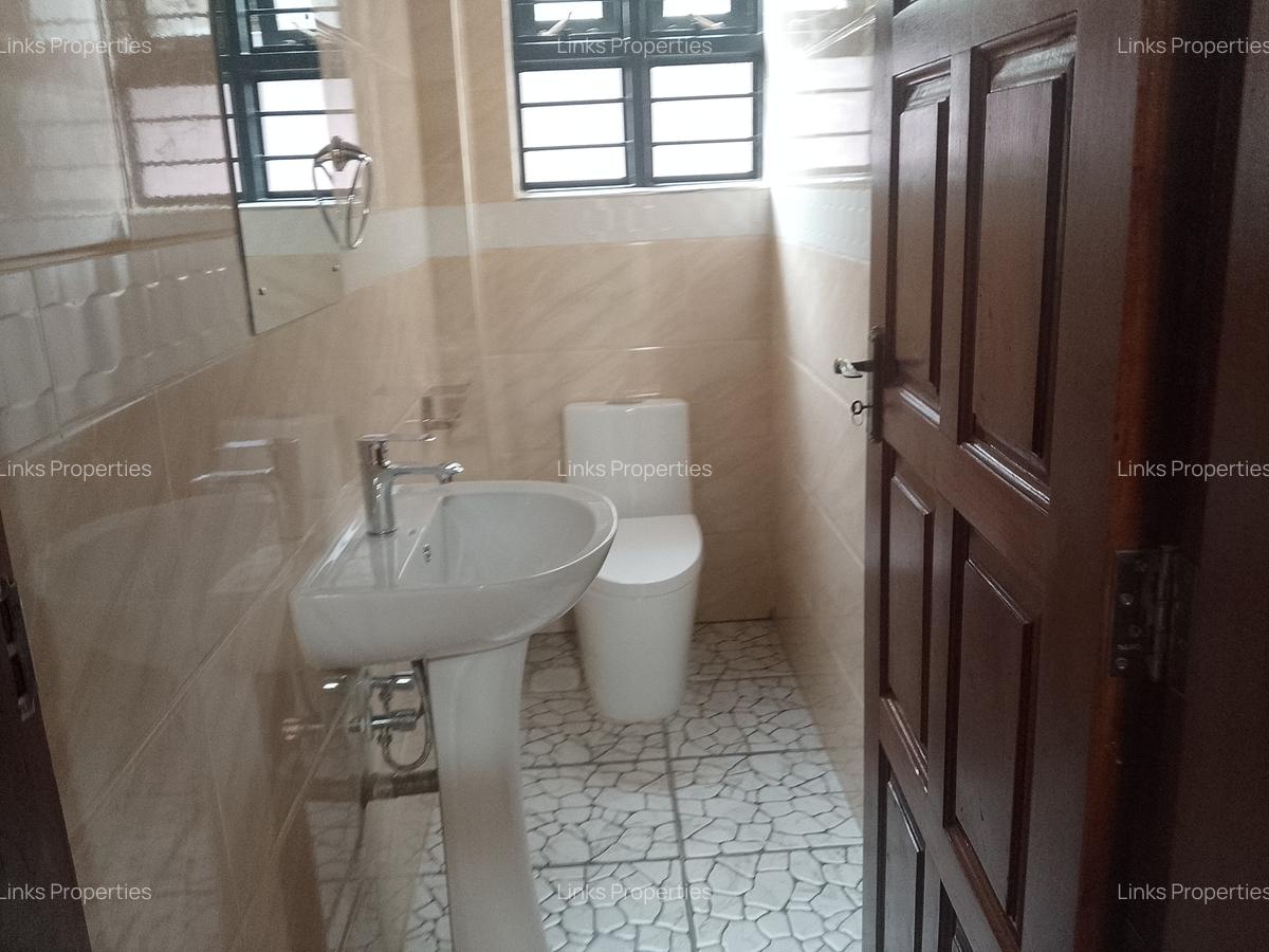 6 Bed Townhouse with En Suite at Karen - 11