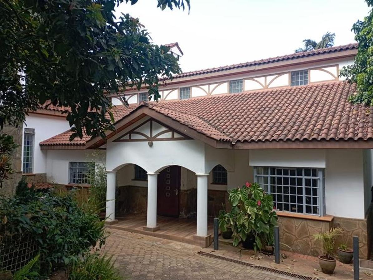 5 Bed Townhouse with En Suite in Karen - 6