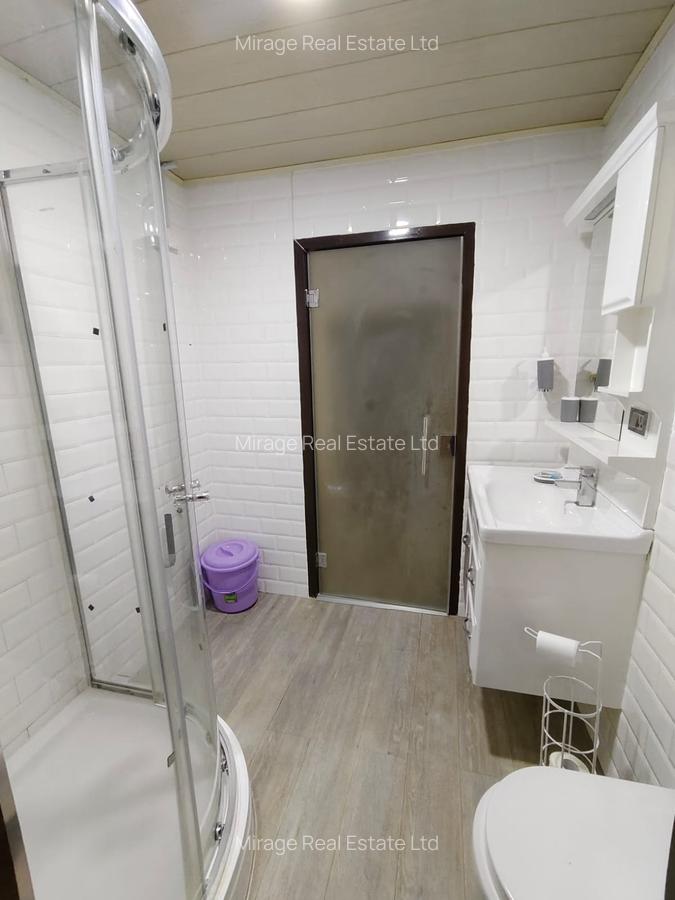 1 Bed House with Swimming Pool in Riverside - 8